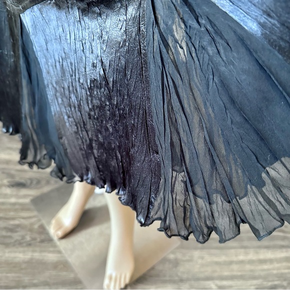 Black Komarov below-the-knee cocktail dress - Picture 8 of 14